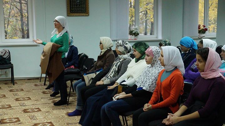 Медресе «Ак мечеть» посетили студентки Набережночелнинского института социально-педагогических технологий и ресурсов