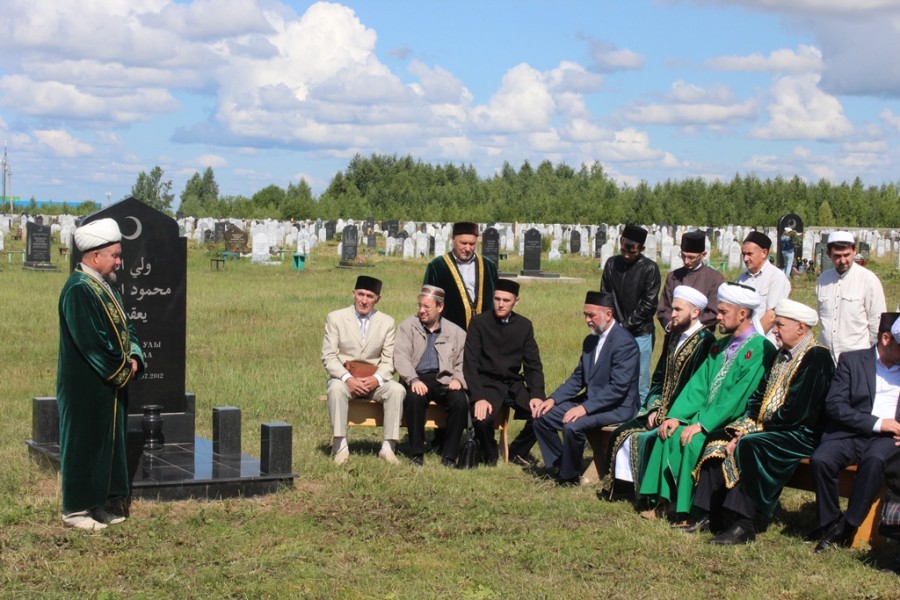 Мусульмане Татарстана помянули Валиуллу хазрата Якупова