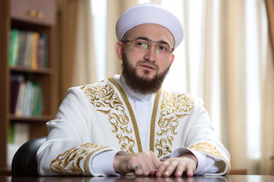 Лидера мусульман Татарстана с получением «иджазы» по Благородному Корану поздравил Председатель ЦРО ДУМ КБР, муфтий  Хазраталий Дзасежев