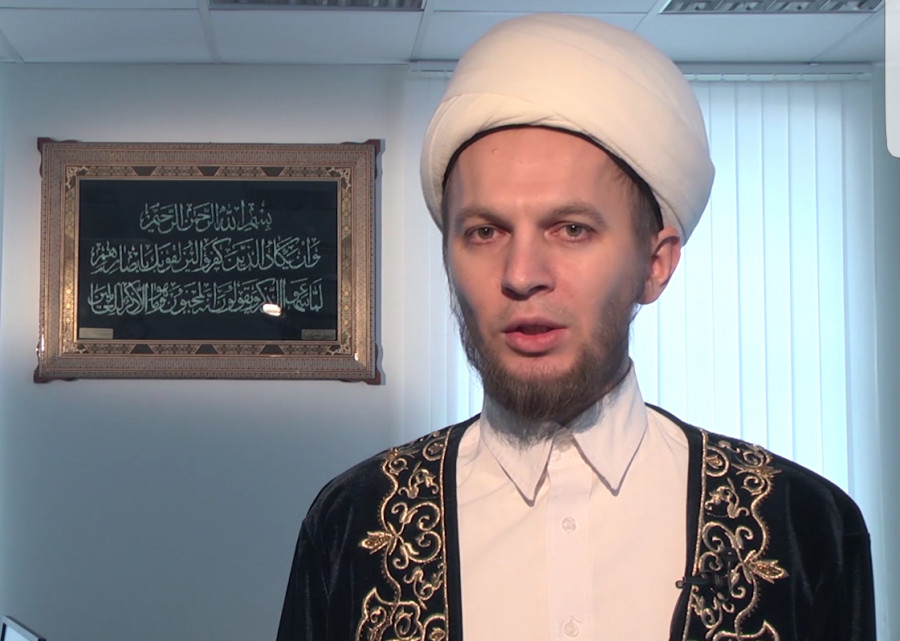 Мөфтинең беренче урынбасары тел турында кайгыртырга чакыра