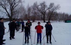 Кайбычта яшь мөселманнар чаңгыга басты