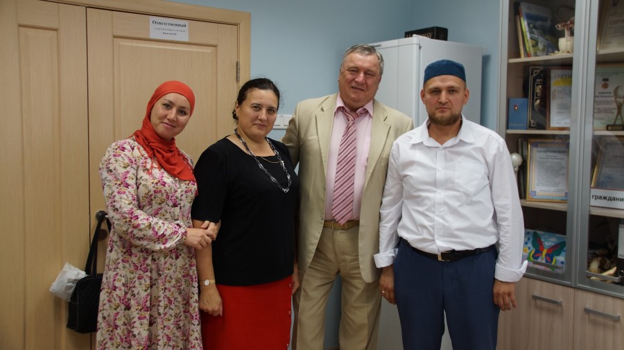 "Зәкят" хәйрия фонды хезмәткрләре Беренче балалар хосписында булды