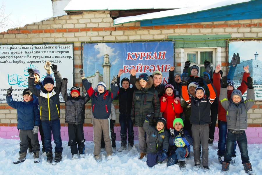 Бөгелмәдә мөселман лагере башланды